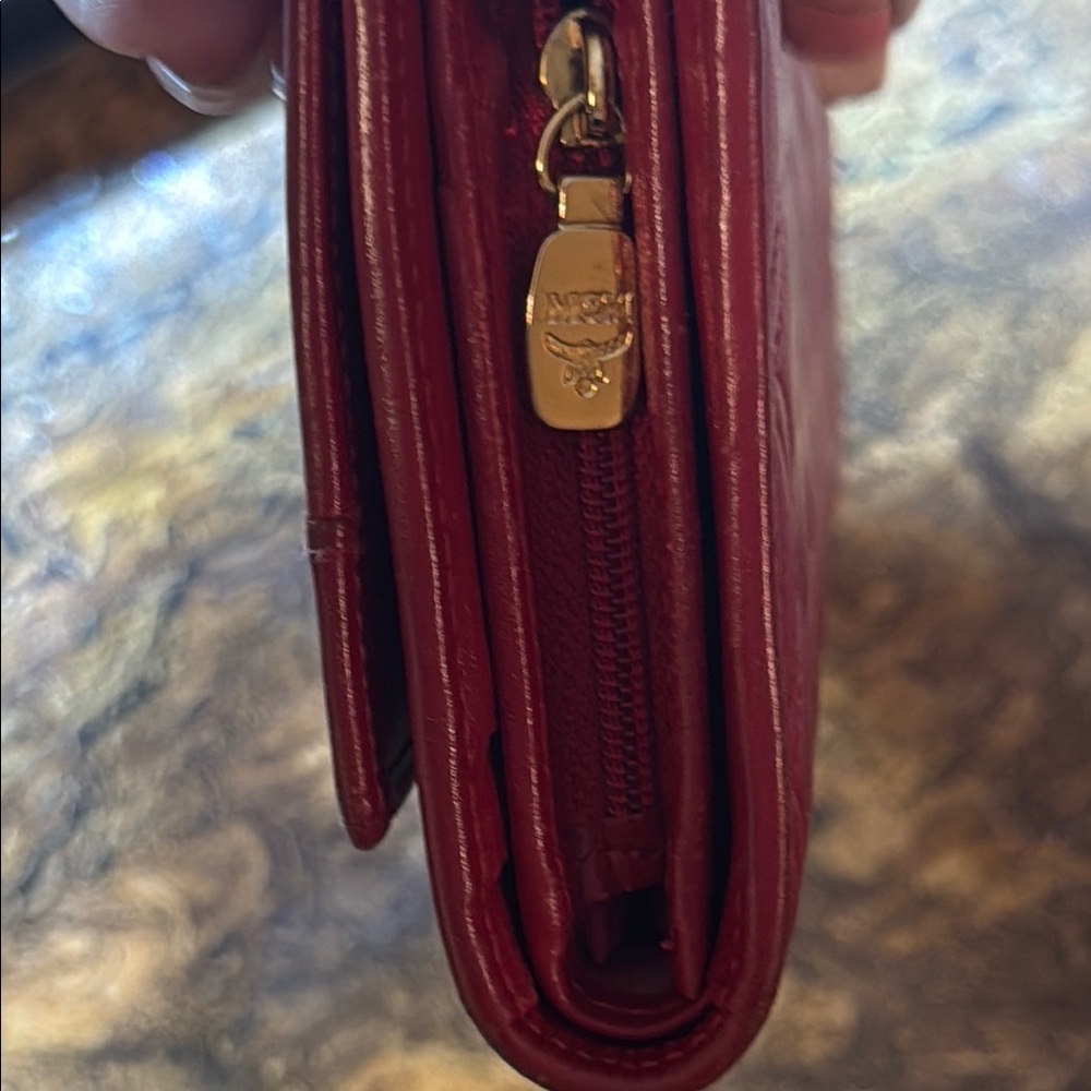 MCM Red Quilted Leather Wallet LIKE NEW NO CALLOUTS - Picture 11 of 15